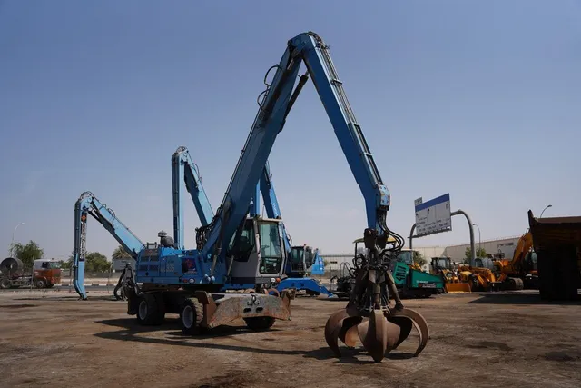 Material Handler 2013 Terex Fuchs MHL 335 front right view - Al Marwan Heavy Machinery