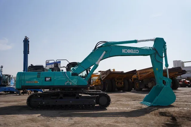 New Kobelco SK520 Crawler Excavator | Al Marwan