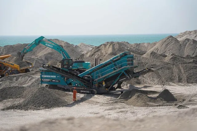 Rent Screening Machines: Aggregates, Minerals | Al Marwan