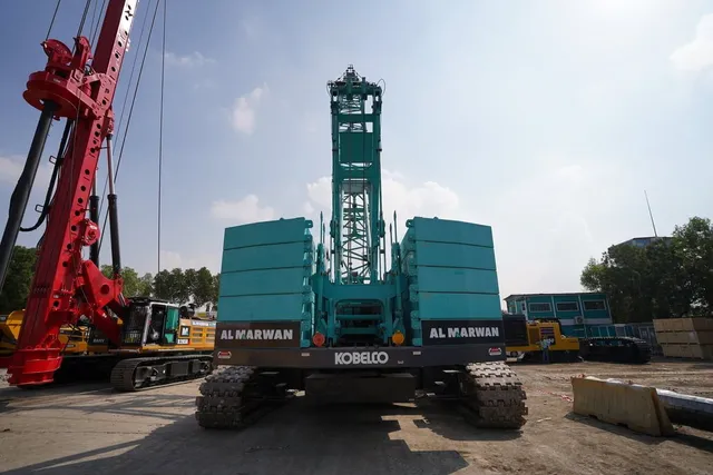 Used Kobelco CKS1350 Crawler Crane 2015 | Al Marwan