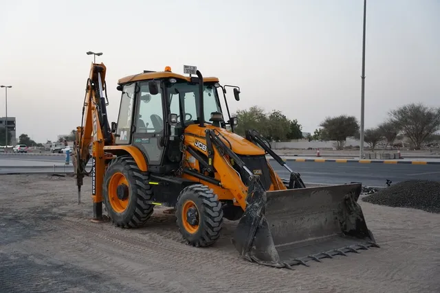 2021 JCB 3DX Plus Backhoe Loader 7 ton Medium Shovel Digger with Jackhammer JCB hydraulic rock breaker demolition