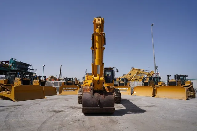 Used Komatsu PC800SE-7 Track Excavator 2010 | Al Marwan