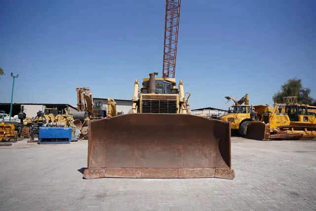 2004 Komatsu D275A-2 Bulldozer front view | Al Marwan