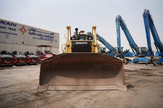 Used Komatsu D155A-6 Crawler Bulldozer Tractor