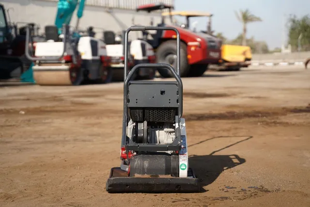 Dynapac DFP12D Vibratory Plate Compactor | Al Marwan