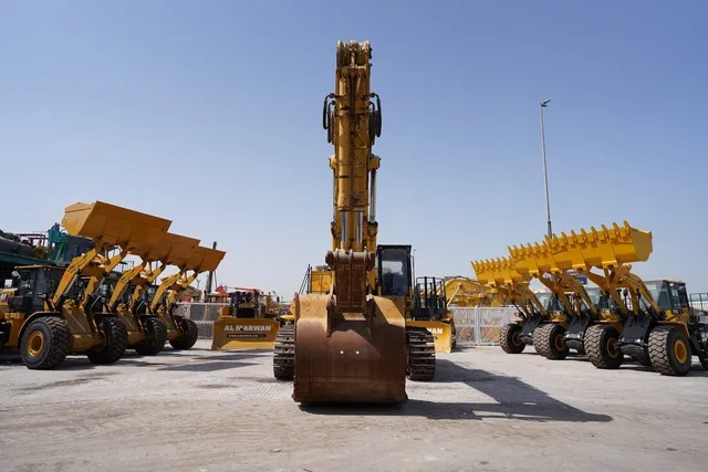 2005 Komatsu PC1250-7 Track Excavator Front View - Al Marwan Machinery