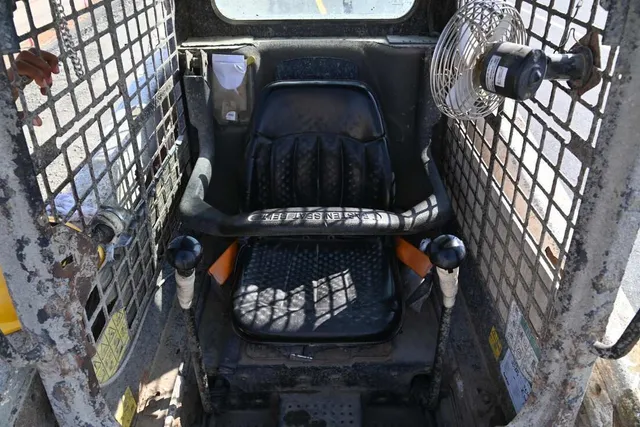 2017 Bobcat S510 Skid Steer Loader Compact Loader Shovel