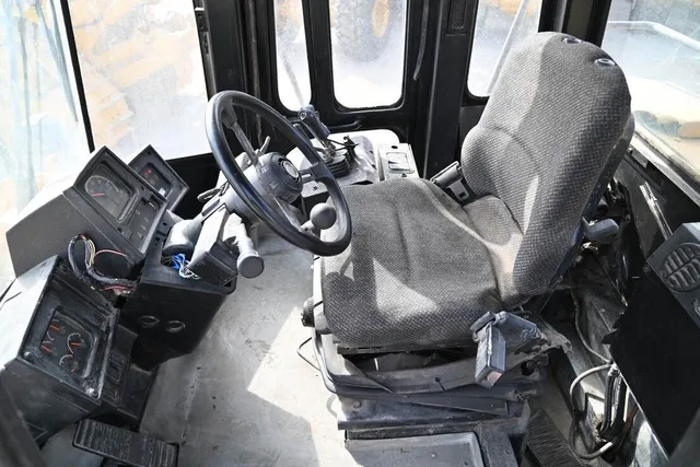 2001 Used Cat 966G Medium Wheel Loader