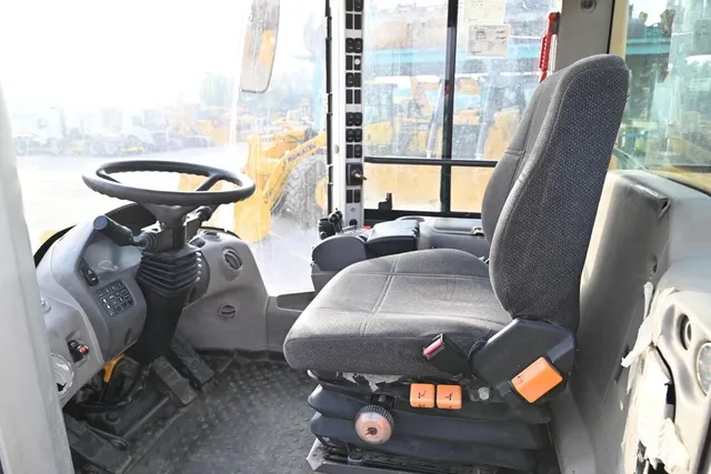 2013 Used Volvo L120F Wheel Loader Shovel