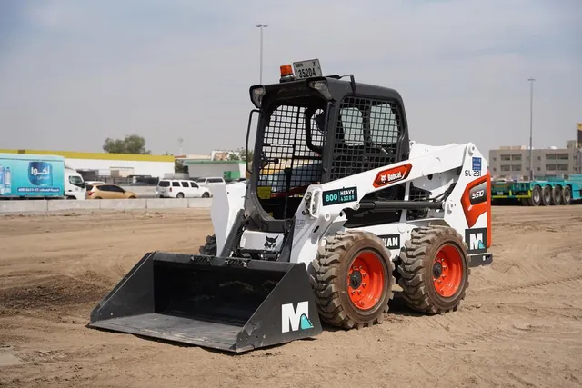 Rent Skid Steer Loader, Bobcat l Al Marwan