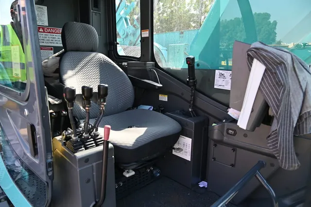 Kobelco CKS1350 Crawler Crane | Al Marwan