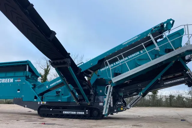 New Powerscreen Chieftain 1700 2 Deck Screener for Sale