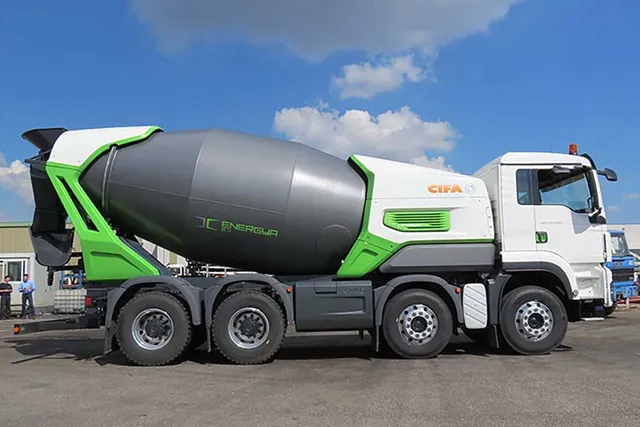 Cifa E9 Electric Mixer Truck Right side image