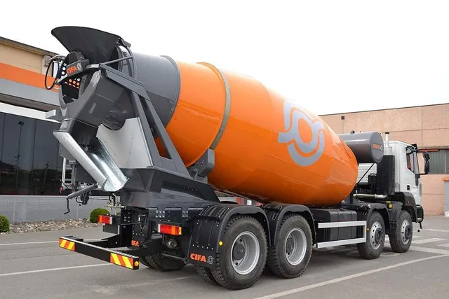 Concrete Mixer Truck 12m³ Drum Rear Right View