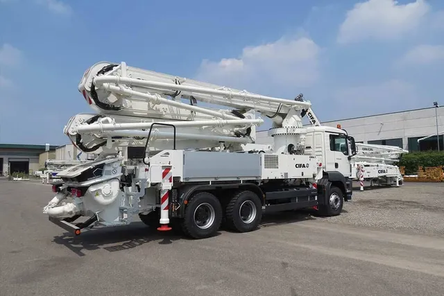 Cifa K31L Concrete Pump Truck rear right side