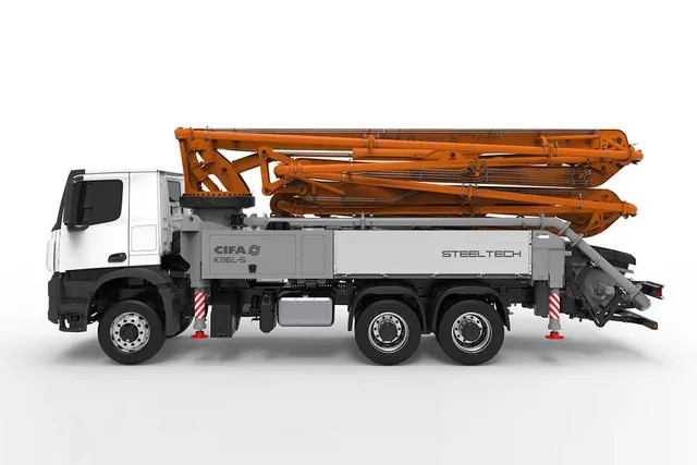 Cifa K36L-5 Concrete Pump left side view