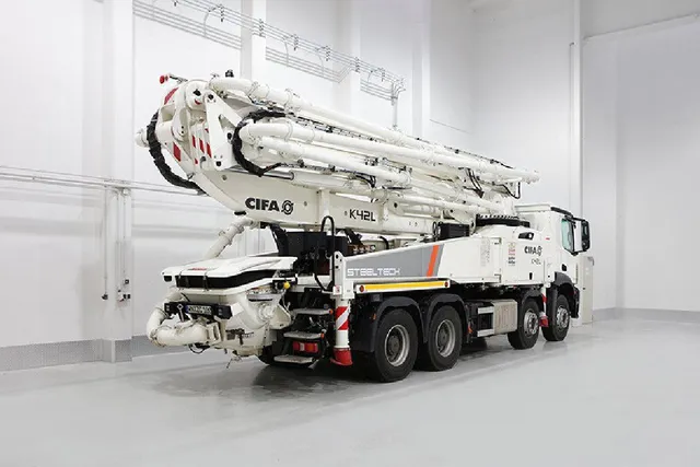 Cifa K42L Concrete Pump Truck Rear right view