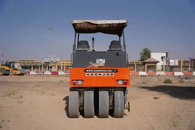 Buy this 2012 Hamm GRW18 Pneumatic Tire Roller|Al Marwan