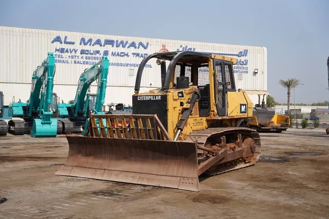 Used Cat D7G Series 2 Bulldozer 2011 | Al Marwan