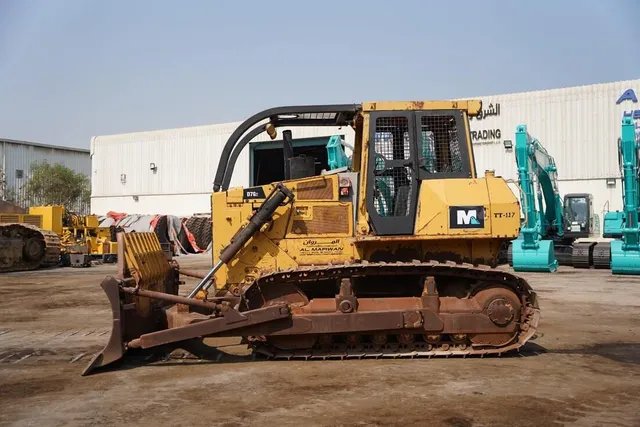 Used Cat D7G Series 2 Bulldozer 2011 | Al Marwan