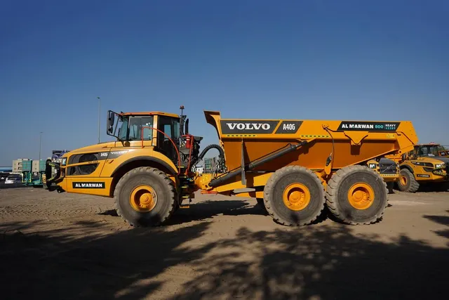 2022 Dumper Truck for Sale Heavy-Duty Hauling Al Marwan