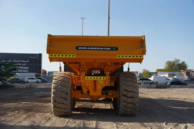 2022 Dumper Truck for Sale Heavy-Duty Hauling Al Marwan