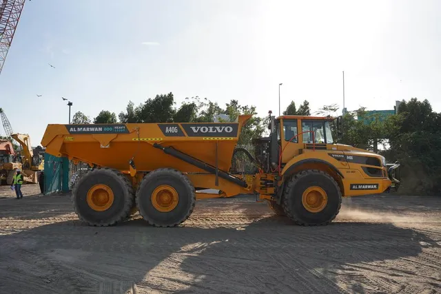 2022 Dumper Truck for Sale Heavy-Duty Hauling Al Marwan