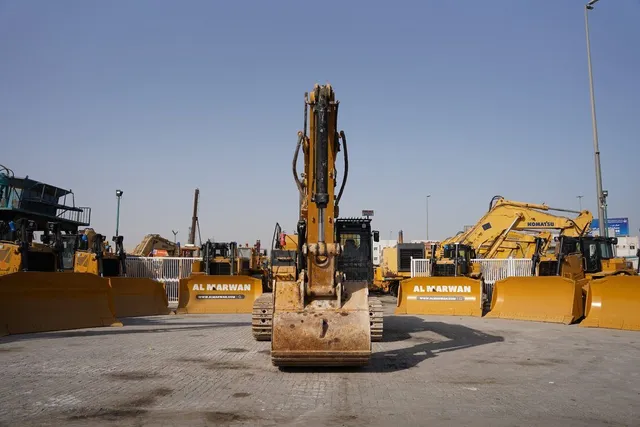 Cat 349 Crawler Excavator 2021 | Al Marwan