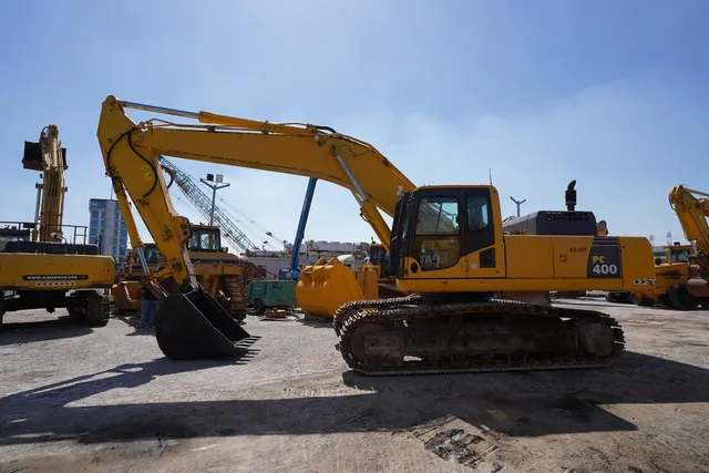 Used 2019 Komatsu PC400-8 Excavator | Al Marwan