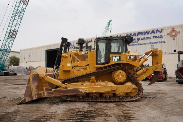 Cat D8T 40 Ton Dozer 2021 | Al Marwan