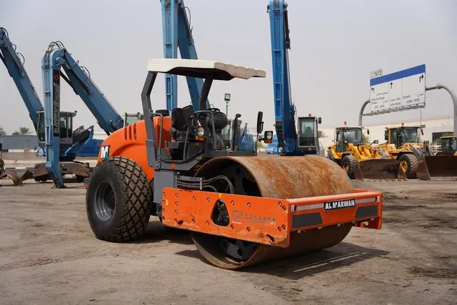 Hamm 311D Soil Drum Compactor 2020-front-left | Al Marwan