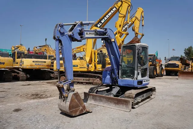 2001 Komatsu PC78UU-6 Mini Excavator Front Left View