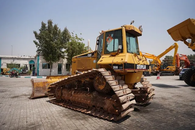 Used Cat D6N LGP Crawler Dozer 2012 | Al Marwan