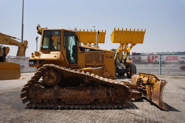 Used Cat D6N LGP Crawler Dozer 2012 | Al Marwan