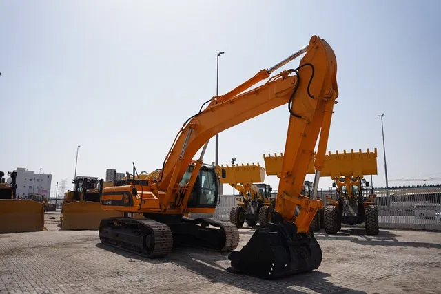 Used JCB JS460 Crawler Excavator 2008 | Al Marwan