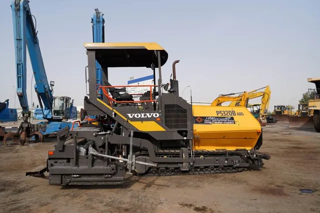 Rent 12-ton Track Asphalt Pavers | Al Marwan