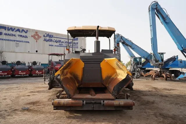 Track Asphalt Paver Volvo P5320B ABG 2021-front| Al Marwan