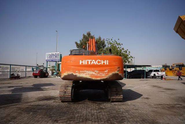 Used Hitachi ZX350H-3 Crawler Excavator 2008 | Al Marwan