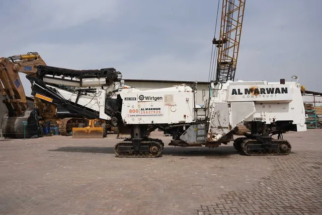 1993 Wirtgen 2100DC Cold Miller - Enhanced Road Milling