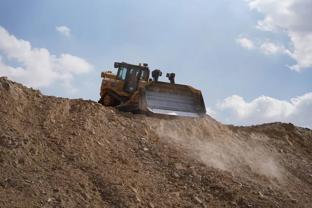 Rent Large 108-Ton Bulldozers | Al Marwan