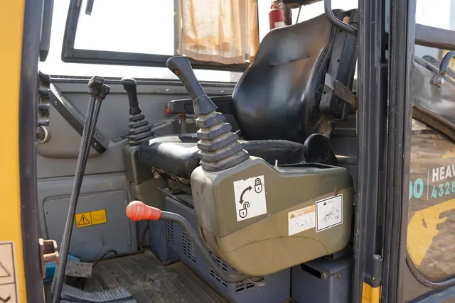 2017 Yuchai YC55-8 Mini Excavator EX-0381 | Al Marwan