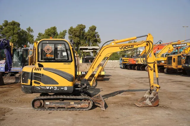 2017 Yuchai YC35-8 Mini Excavator- right side view- Al Marwan