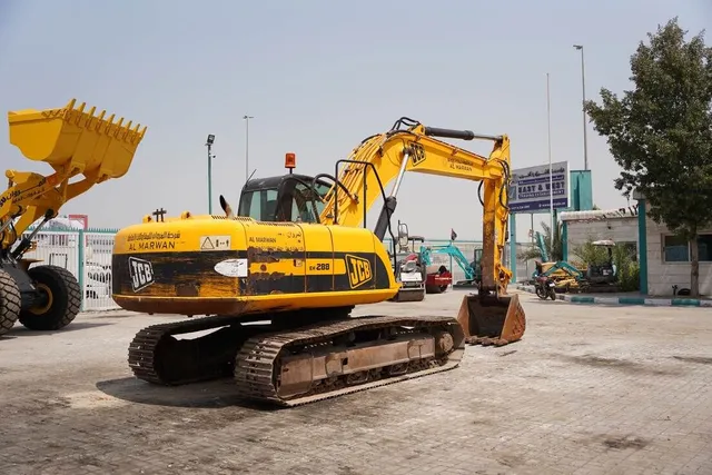 JCB JS220SC 22-Ton Crawler Excavator 2008 | Al Marwan