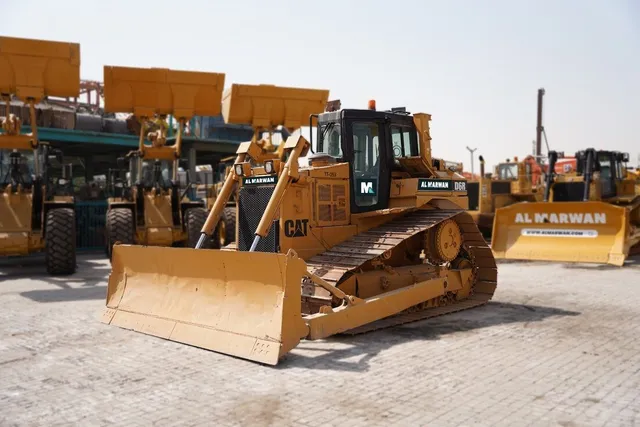 Cat D6R 18-Ton Crawler Dozer 2012 | Al Marwan