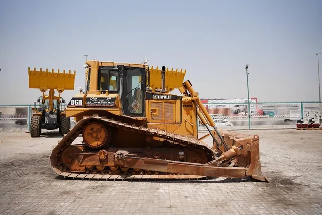 Used Caterpillar D6R LGP Dozer 2007 | Al Marwan