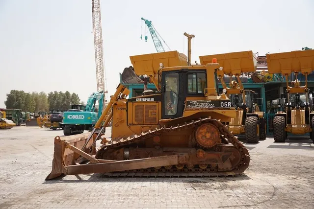 Used Caterpillar D6R LGP Dozer 2007 | Al Marwan