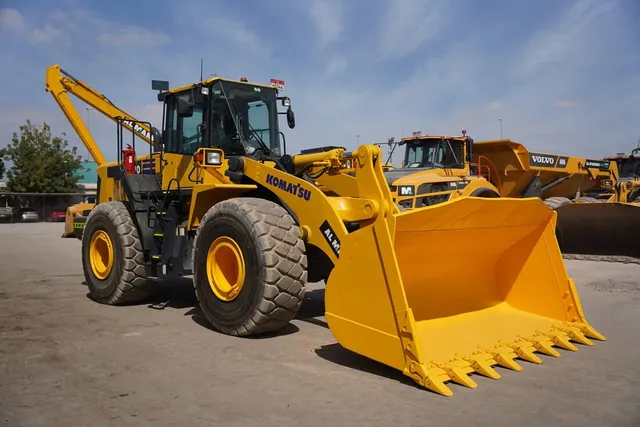 Used 2022 Komatsu WA470-6R Wheel Loader | Al Marwan