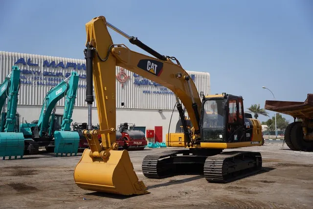 Caterpillar 323D3 Track Excavator 2020-Front-Right- Al Marwan