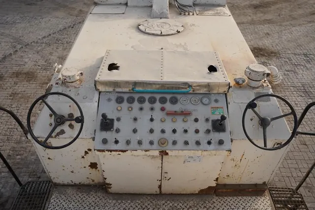 1993 Wirtgen 2100DC Cold Miller - Enhanced Road Milling