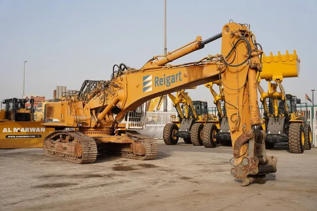 Used Liebherr R954 Crawler Excavator 1997 | Al Marwan